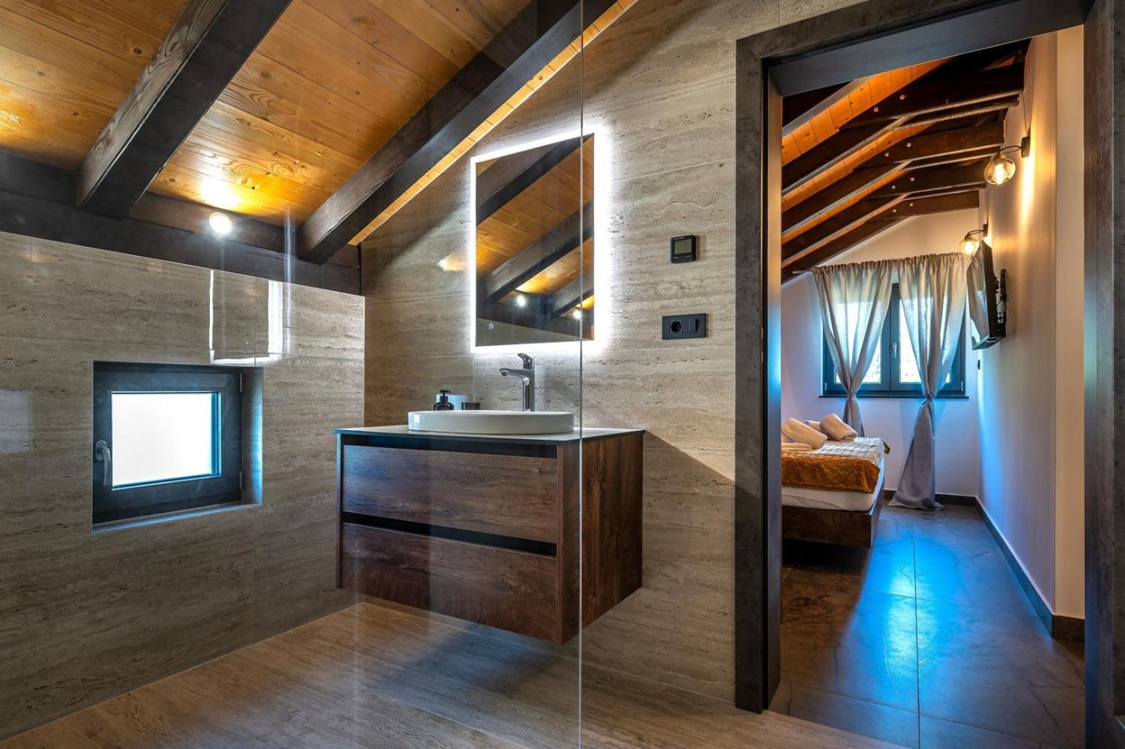 New! Luxury Villa Meden Dol With Heated Pool, Hot-Tub, 2 Saunas スクラーディン エクステリア 写真