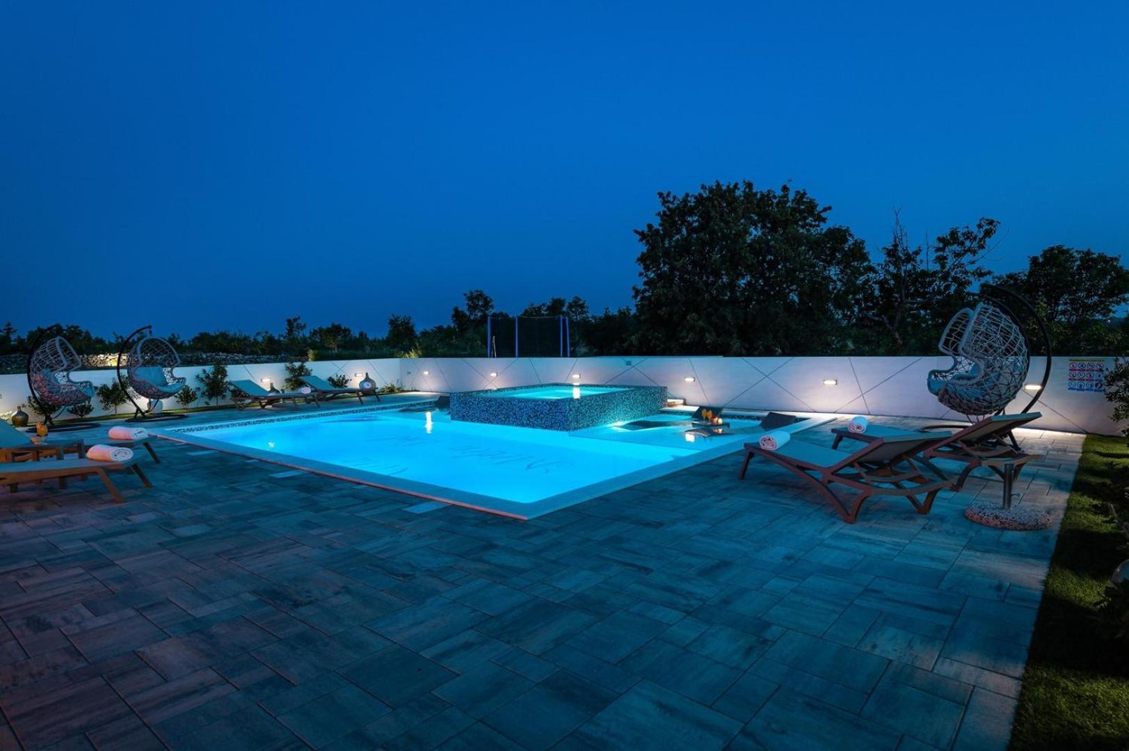 New! Luxury Villa Meden Dol With Heated Pool, Hot-Tub, 2 Saunas スクラーディン エクステリア 写真