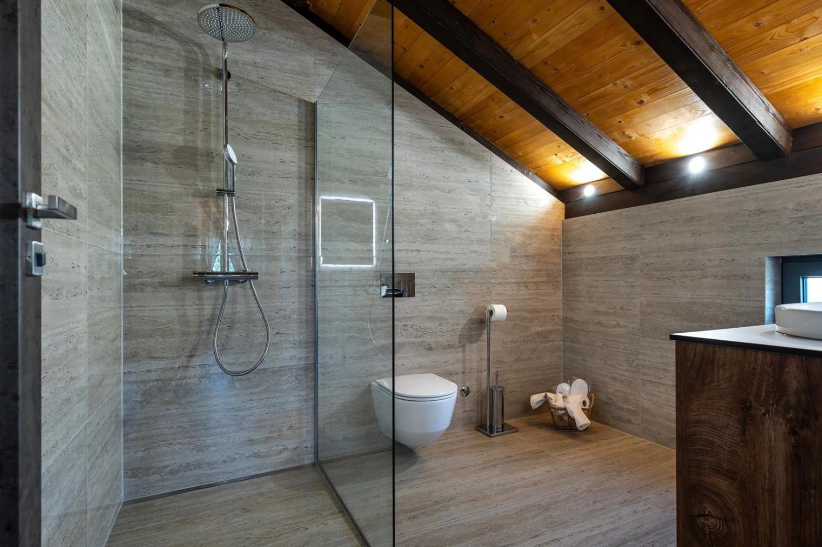New! Luxury Villa Meden Dol With Heated Pool, Hot-Tub, 2 Saunas スクラーディン エクステリア 写真