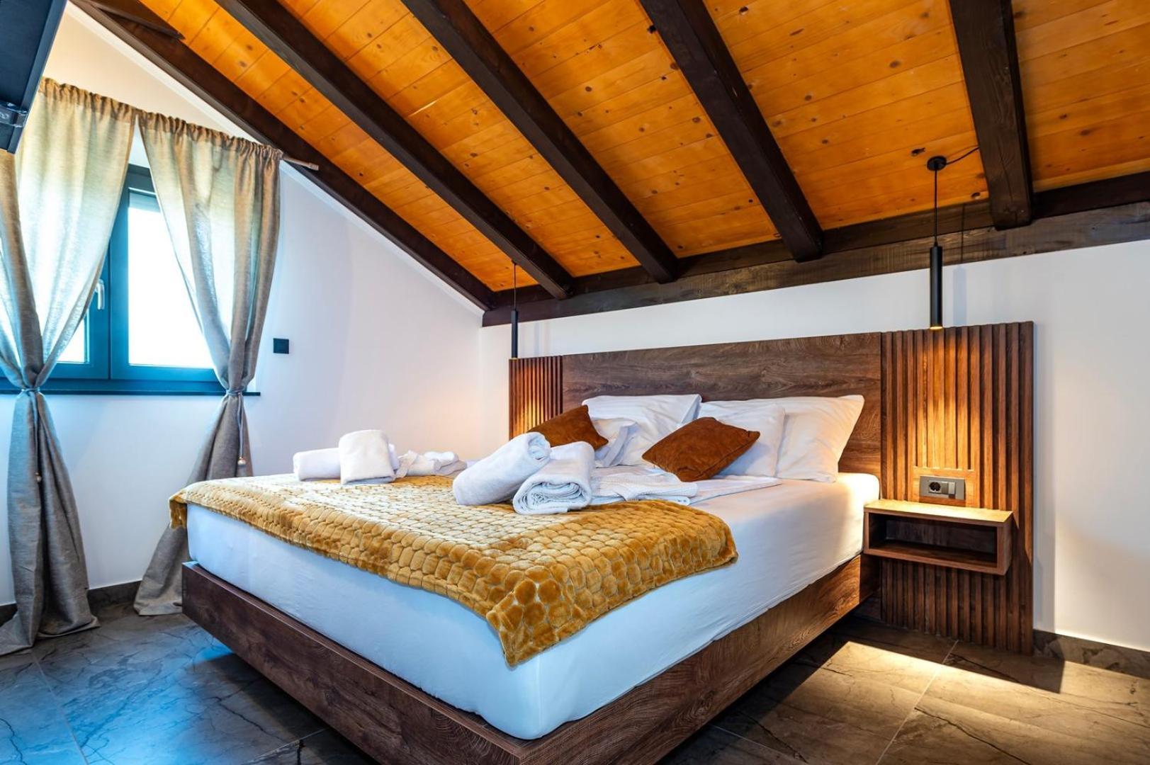 New! Luxury Villa Meden Dol With Heated Pool, Hot-Tub, 2 Saunas スクラーディン エクステリア 写真