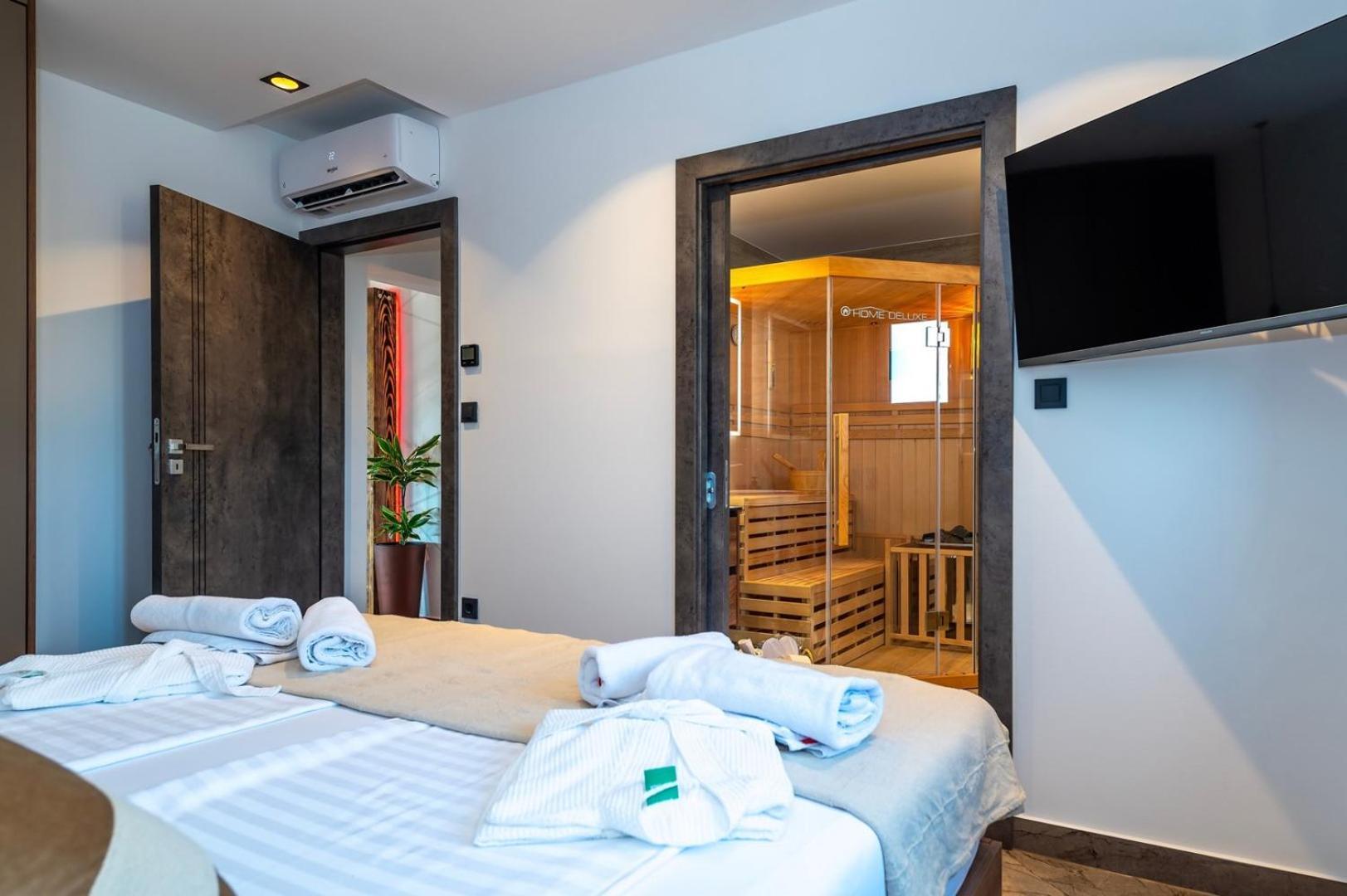New! Luxury Villa Meden Dol With Heated Pool, Hot-Tub, 2 Saunas スクラーディン エクステリア 写真
