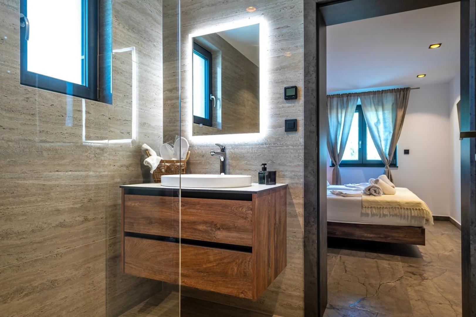 New! Luxury Villa Meden Dol With Heated Pool, Hot-Tub, 2 Saunas スクラーディン エクステリア 写真