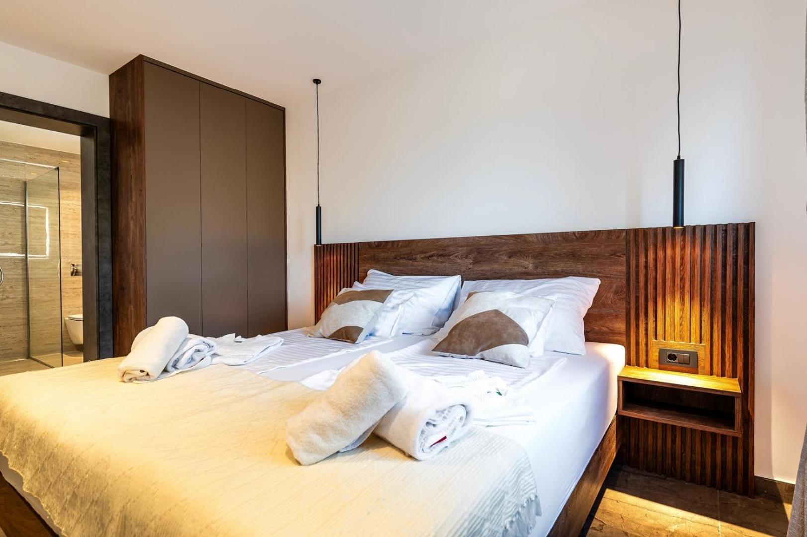 New! Luxury Villa Meden Dol With Heated Pool, Hot-Tub, 2 Saunas スクラーディン エクステリア 写真