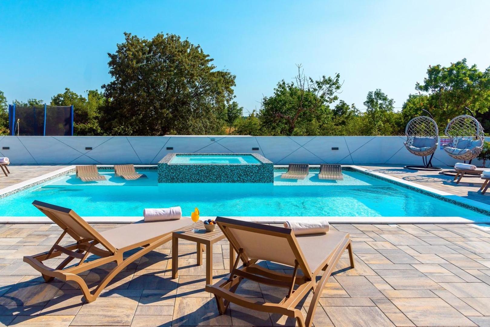 New! Luxury Villa Meden Dol With Heated Pool, Hot-Tub, 2 Saunas スクラーディン エクステリア 写真